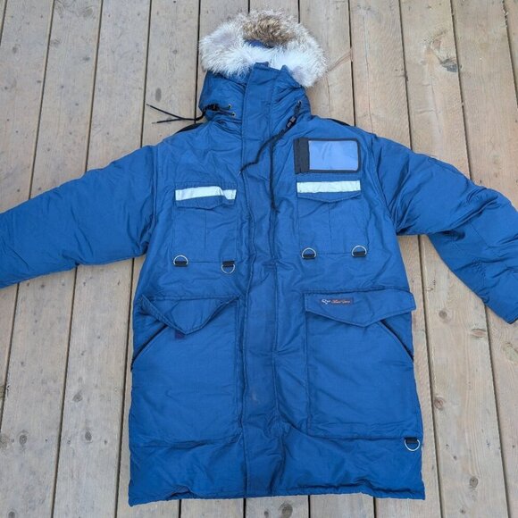 Vintage Snow Goose Parka Jacket Men's M Blue Retro Faux Fur Trim Hood Model 8501 - Picture 1 of 11